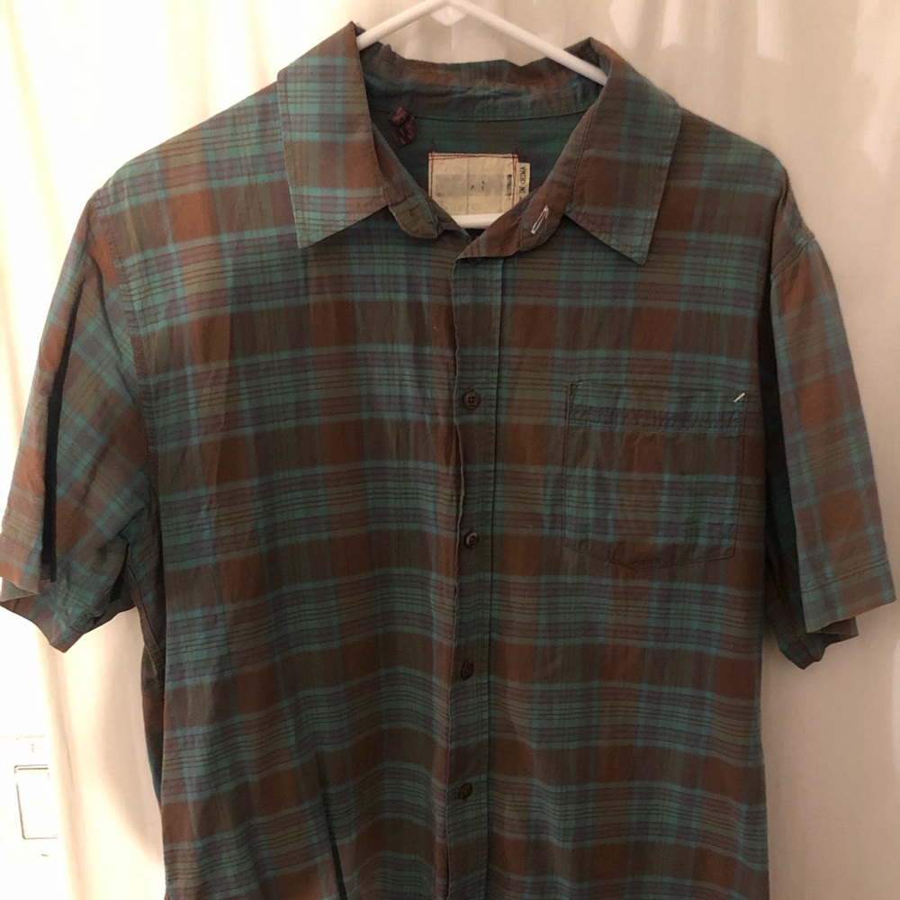 Altamont Button Up Size Large